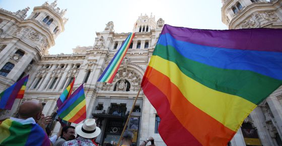 Bandera gay en el Ayuntamiento de Madrid