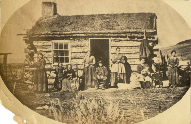 Familia polígama mormona a finales del siglo XIX, en EEUU.