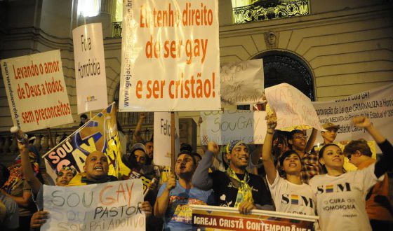 Maniffestación del Orgullo Gay de Río de Janeiro en 2013