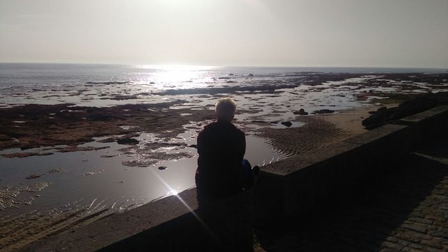 David, en el paseo marítimo de Cádiz