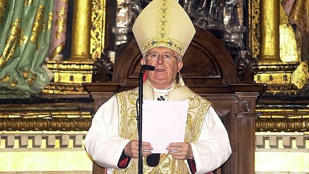 El arzobispo de Valencia Antonio Cañizares2