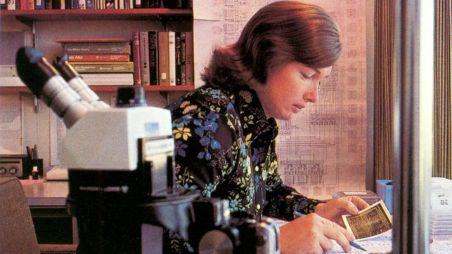 Lynn Conway trabajando en Xerox PARC (1977)