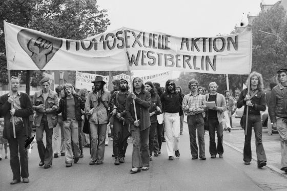 Manifestación a favor de los derechos de los homosexuales en Berlín en 1973