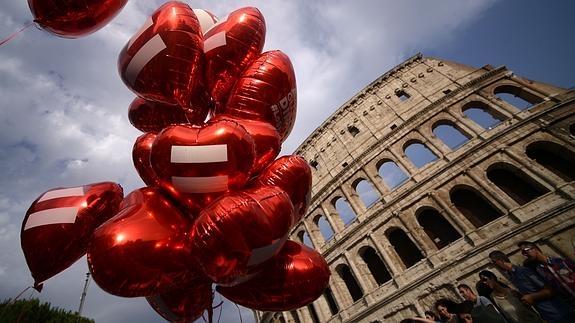 Una imagen del Gay Pray Parade en Roma